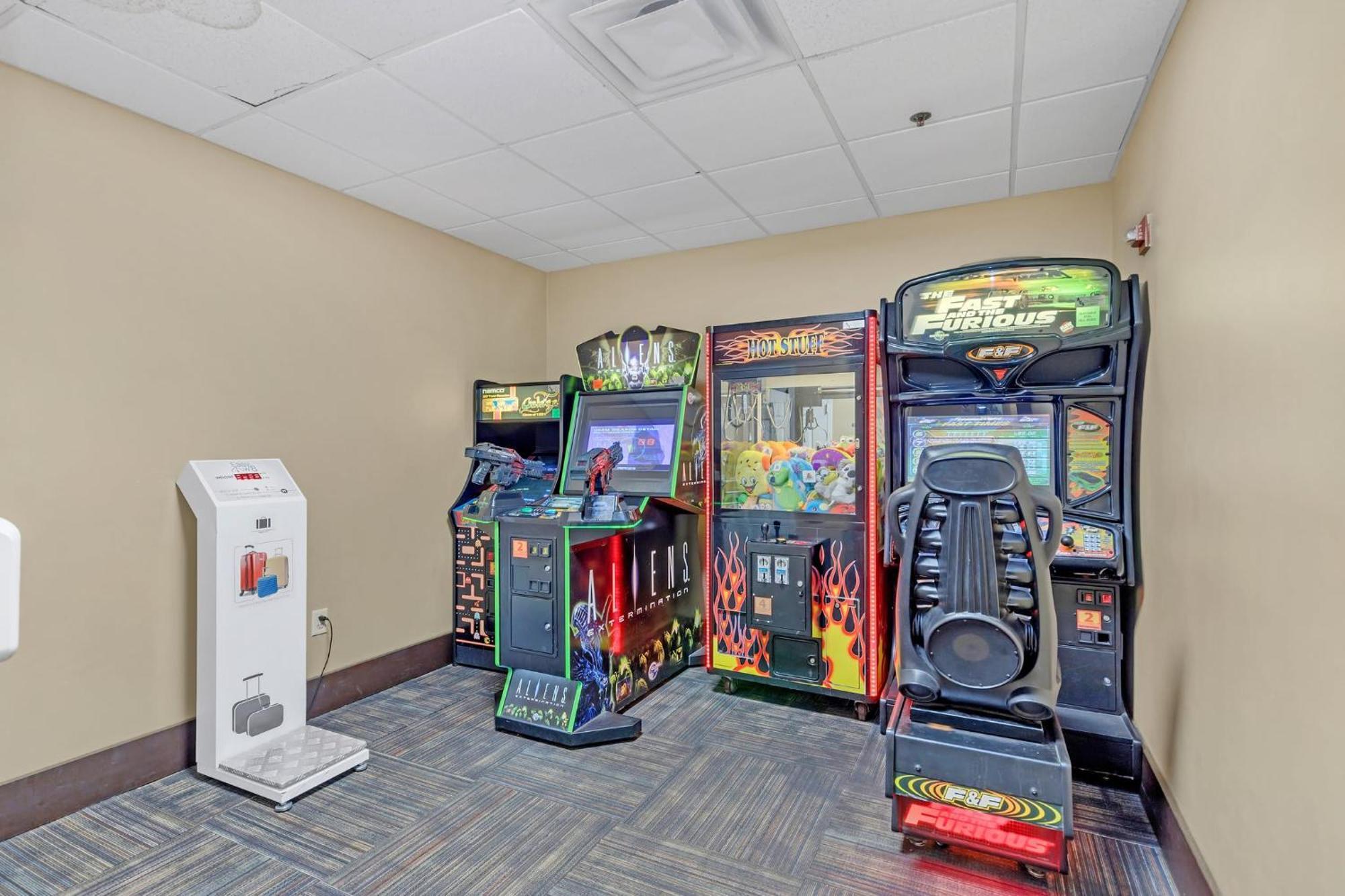 1Br 2 Queens Apt-Hotel With Pool, Hot Tub & Arcade, Near Disney & Universal! Orlando Extérieur photo